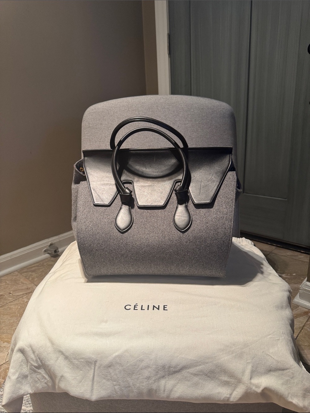Two-Tone Gray Felt and Black Leather Tie Tote